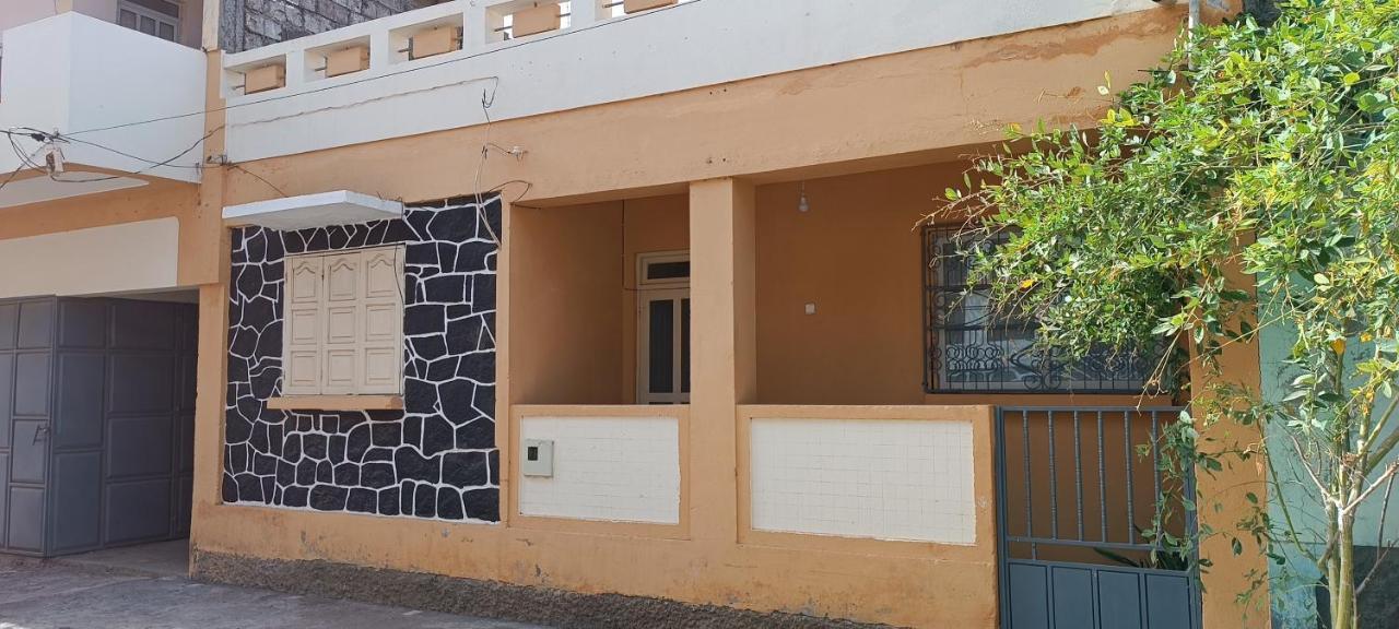 タラファル Casa De Feriasヴィラ エクステリア 写真